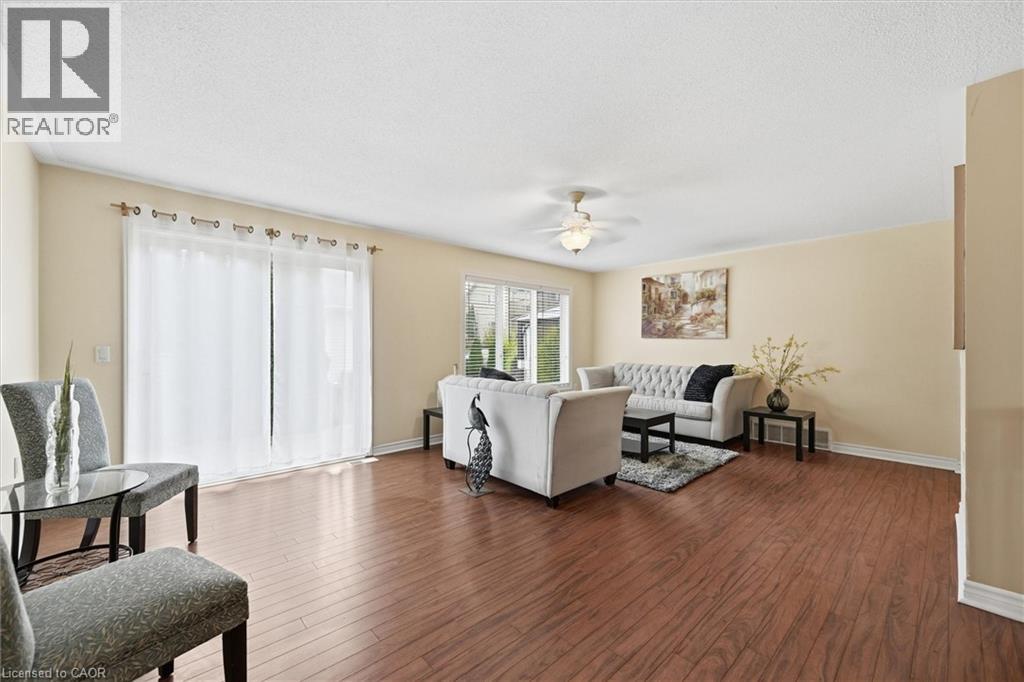 111 GRACEHILL Crescent, Freelton, Ontario, L8B1A5 — Photo 13