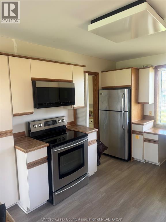 11506 RIVERSIDE, Windsor, Ontario, N8P1A4 — Photo 4