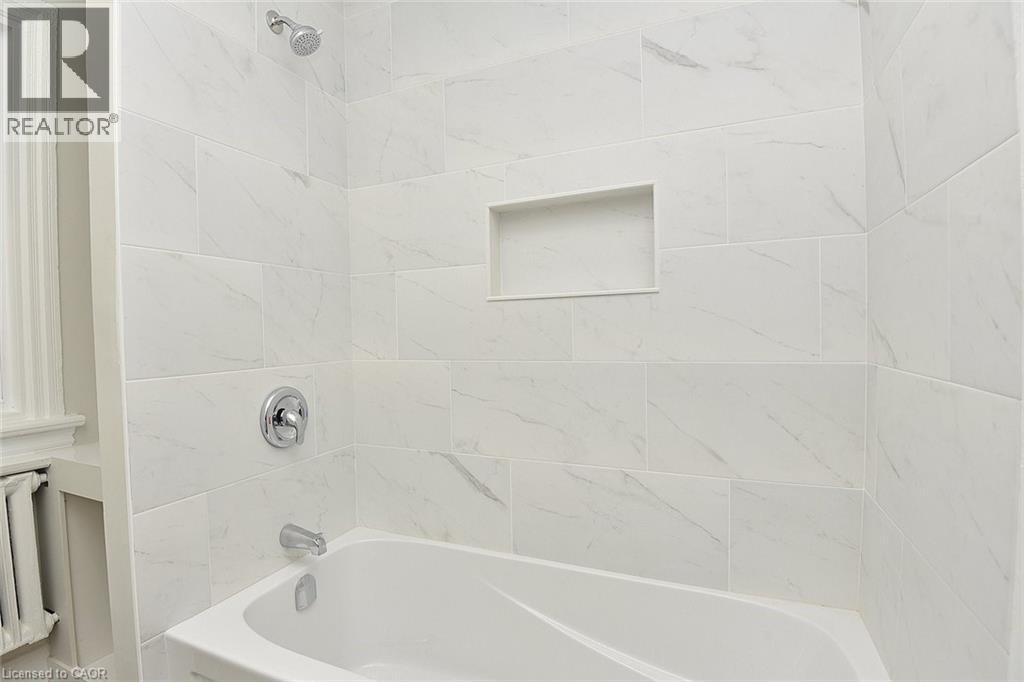 66 ERIE Avenue Unit# UPPER, Hamilton, Ontario, L8N2W6 — Photo 14