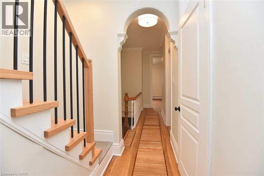 66 ERIE Avenue Unit# UPPER, Hamilton, Ontario, L8N2W6 — Photo 8