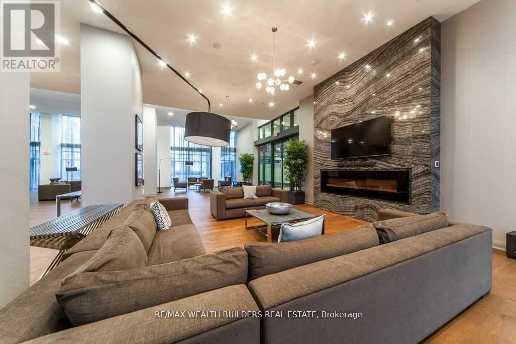 901 - 400 ADELAIDE STREET E, Toronto (Moss Park), Ontario, M5A1N4 — Photo 8