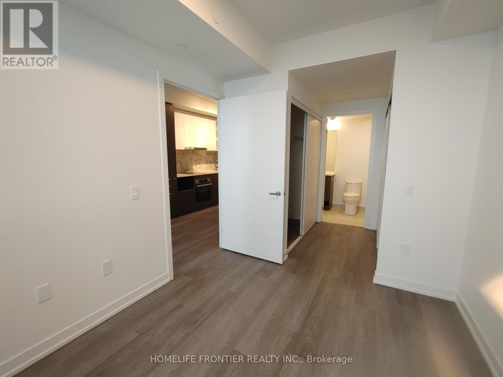 6810 - 55 COOPER STREET S, Toronto (Waterfront Communities), Ontario, M5E0G1 — Photo 12