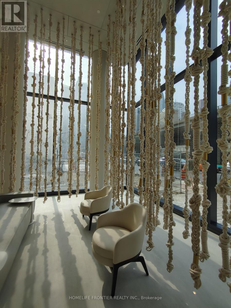 6810 - 55 COOPER STREET S, Toronto (Waterfront Communities), Ontario, M5E0G1 — Photo 4