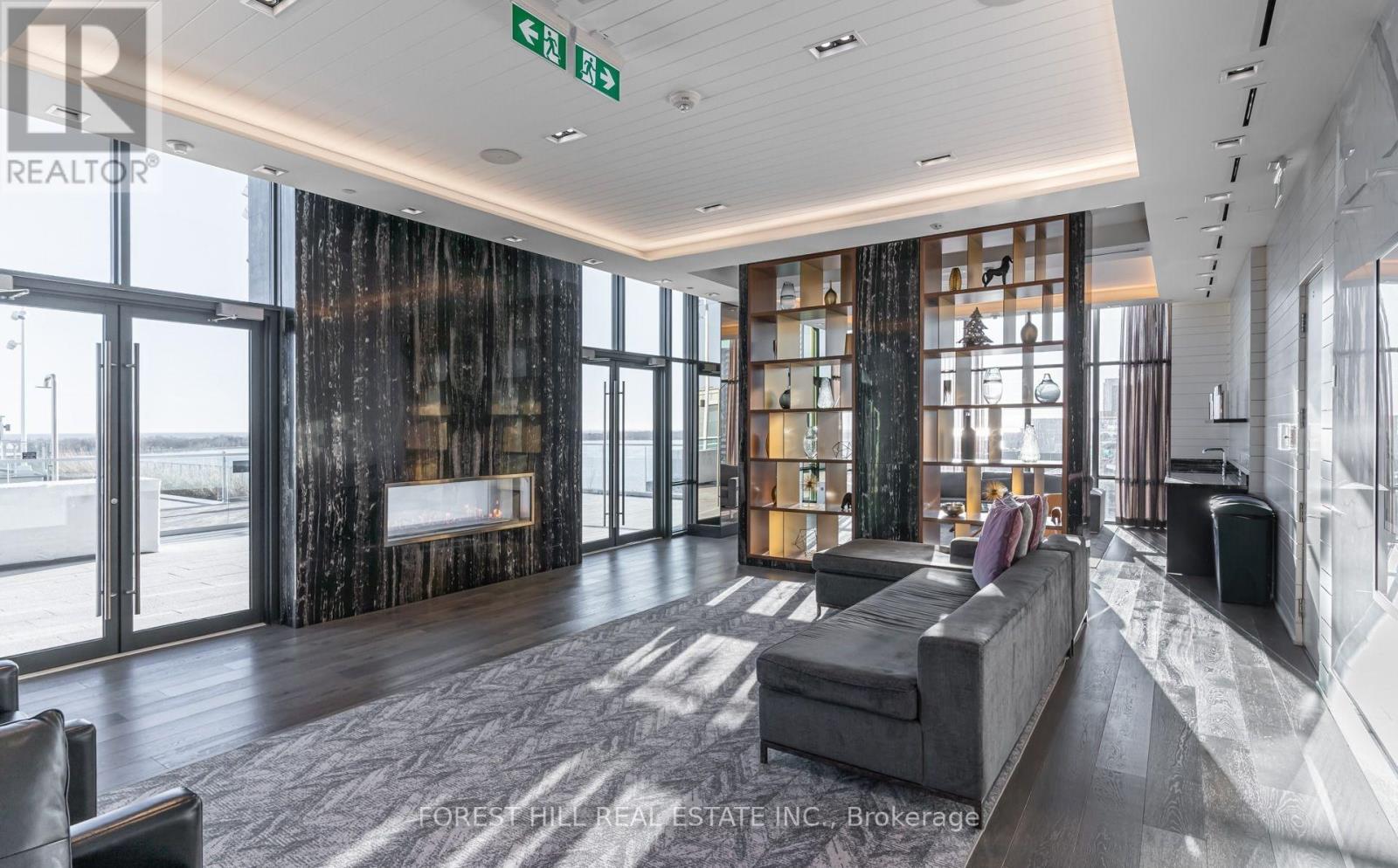 726 - 55 MERCHANTS' WHARF, Toronto (Waterfront Communities), Ontario, M5A0P2 — Photo 8