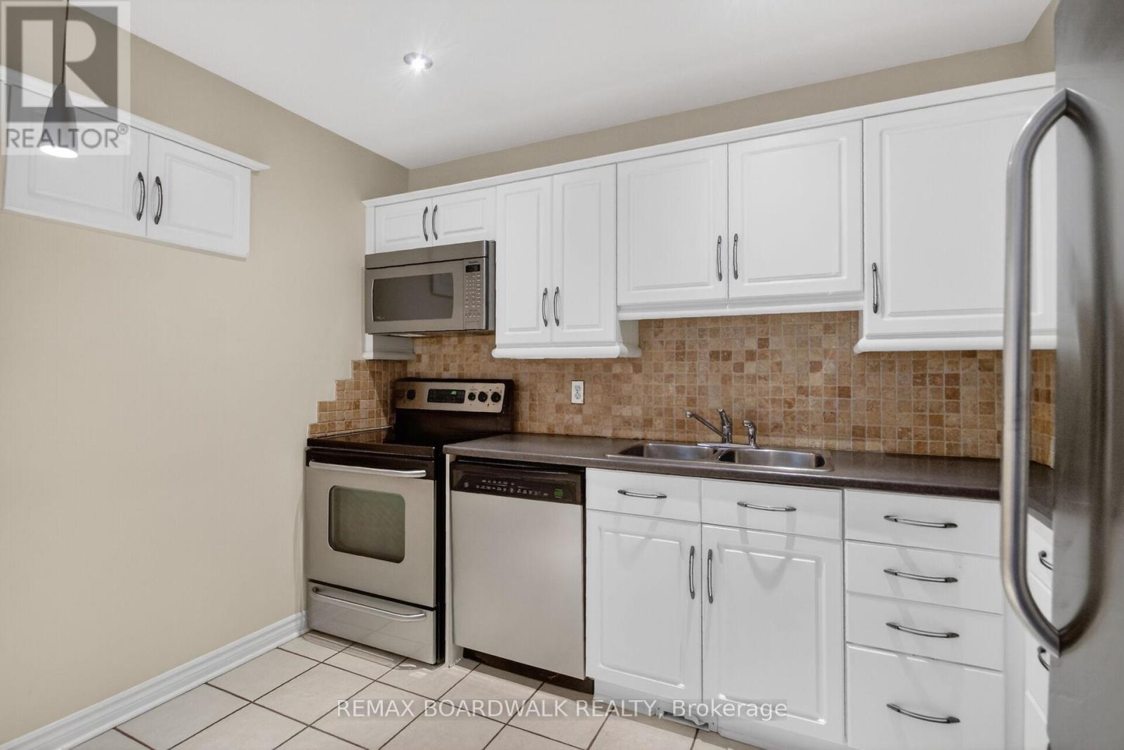 10 - 47 SUNRIDGE LANE, Ottawa, Ontario, K2J2N9 — Photo 17