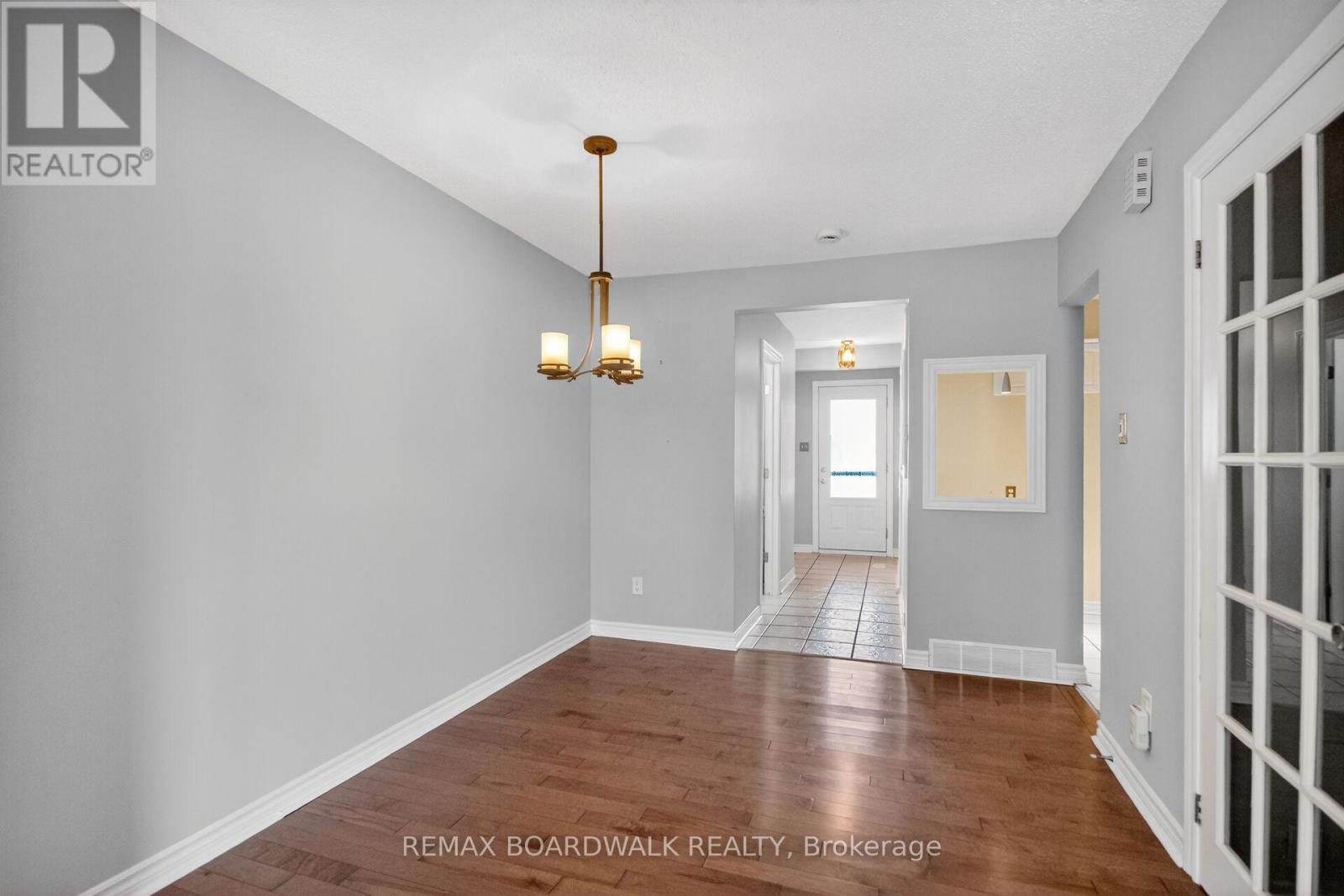 10 - 47 SUNRIDGE LANE, Ottawa, Ontario, K2J2N9 — Photo 7