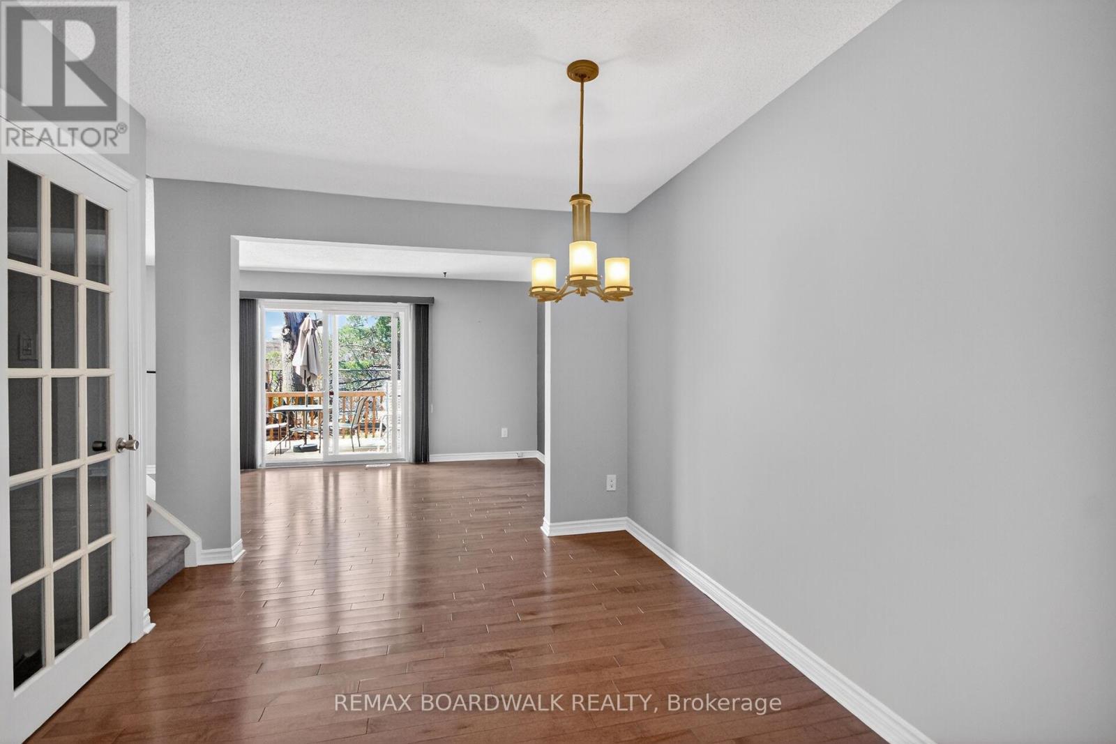 10 - 47 SUNRIDGE LANE, Ottawa, Ontario, K2J2N9 — Photo 8