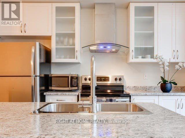 34 - 384 ARCTIC RED DRIVE, Oshawa (Windfields), Ontario, L1L0M5 — Photo 2