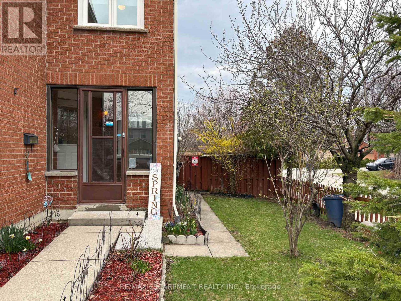 4313 LEE DRIVE, Mississauga (Rathwood), Ontario, L4W4A9 — Photo 4