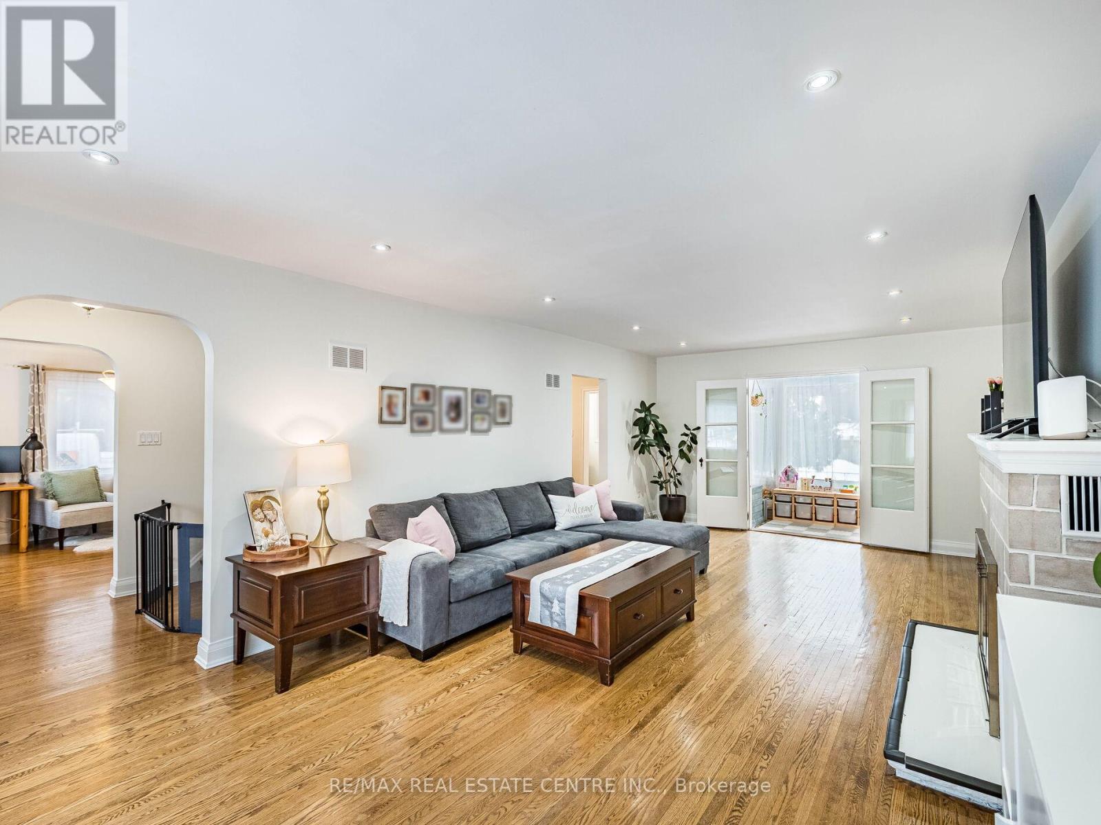 2212 MISSISSAUGA ROAD, Mississauga (Sheridan), Ontario, L5H2K9 — Photo 18