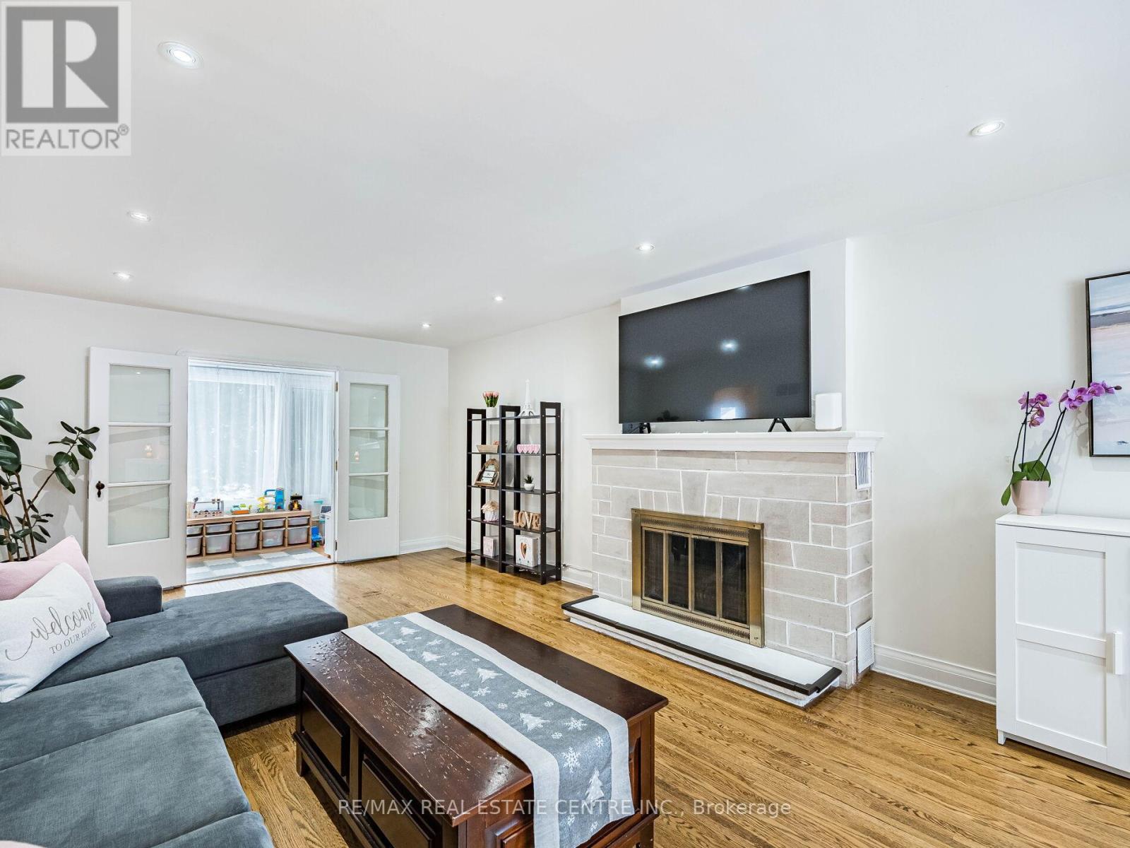 2212 MISSISSAUGA ROAD, Mississauga (Sheridan), Ontario, L5H2K9 — Photo 20