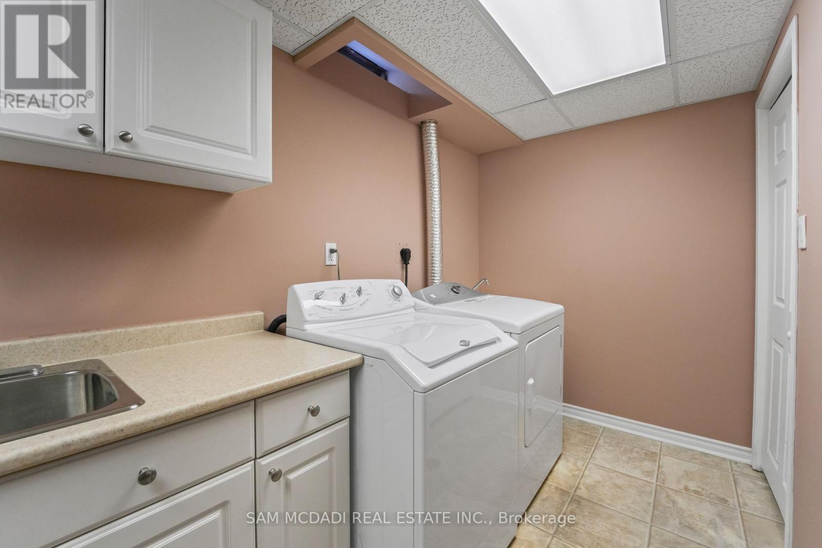 44 MADRID CRESCENT, Brampton (Central Park), Ontario, L6S2X4 — Photo 38