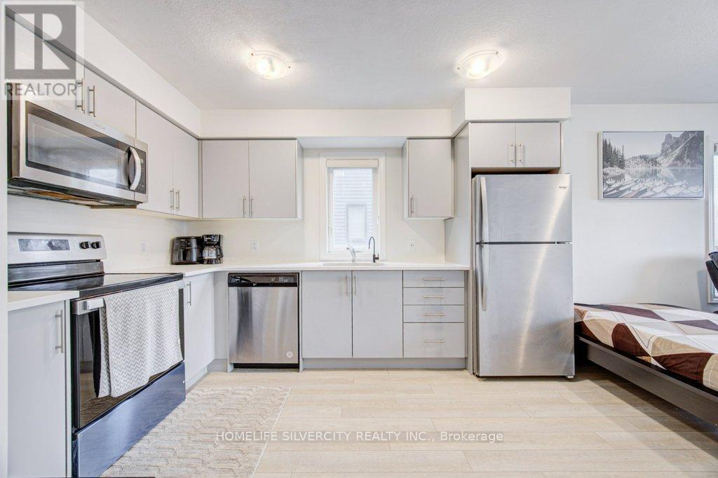 #18 - 235 CHAPEL HILL DRIVE, Kitchener, Ontario, N2R0S4 — Photo 10