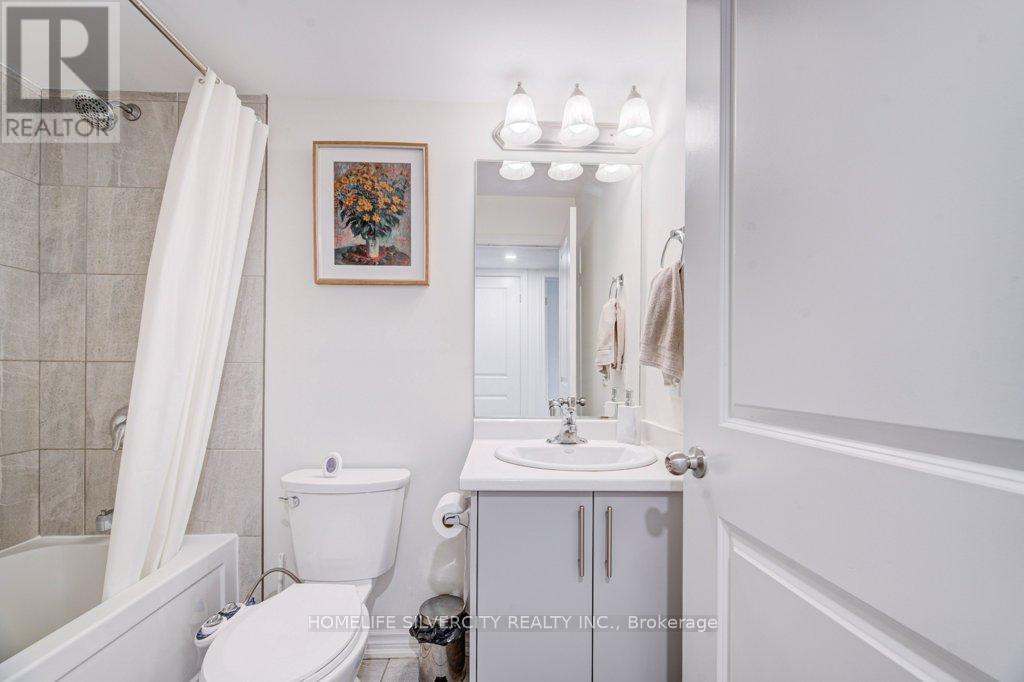#18 - 235 CHAPEL HILL DRIVE, Kitchener, Ontario, N2R0S4 — Photo 14