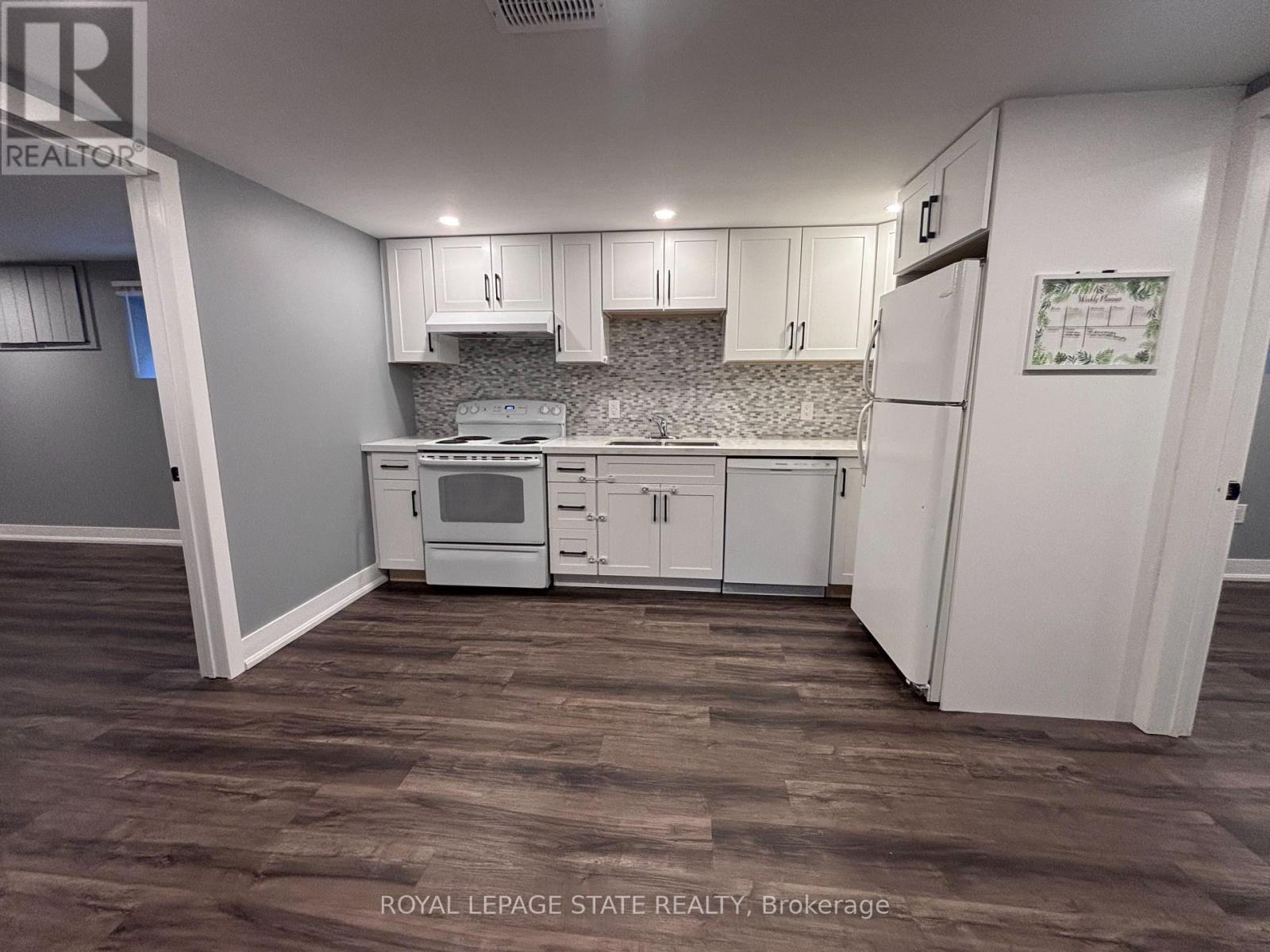 2 - 185 BONAVENTURE DRIVE, Hamilton (Gilbert), Ontario, L9C4R1 — Photo 7