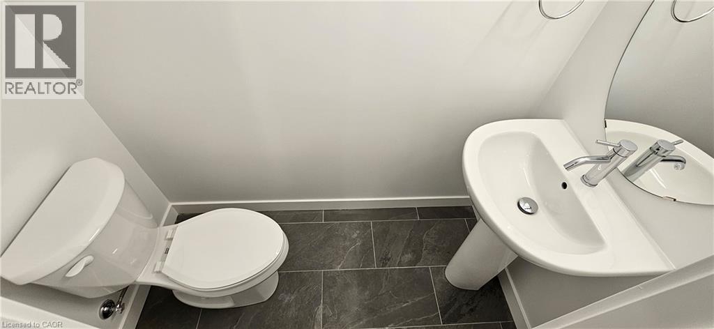 31 MILL Street Unit# 13, Kitchener, Ontario, N2G0G6 — Photo 6