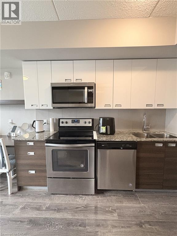 308 LESTER Street, Waterloo, Ontario, N2L0H9 — Photo 12