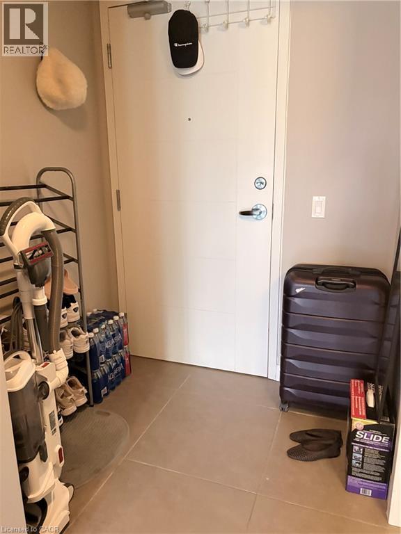 308 LESTER Street, Waterloo, Ontario, N2L0H9 — Photo 6