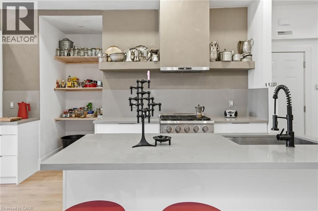 472 BARTON Street E Unit# Upper, Hamilton, Ontario, L8L2Y8 — Photo 4