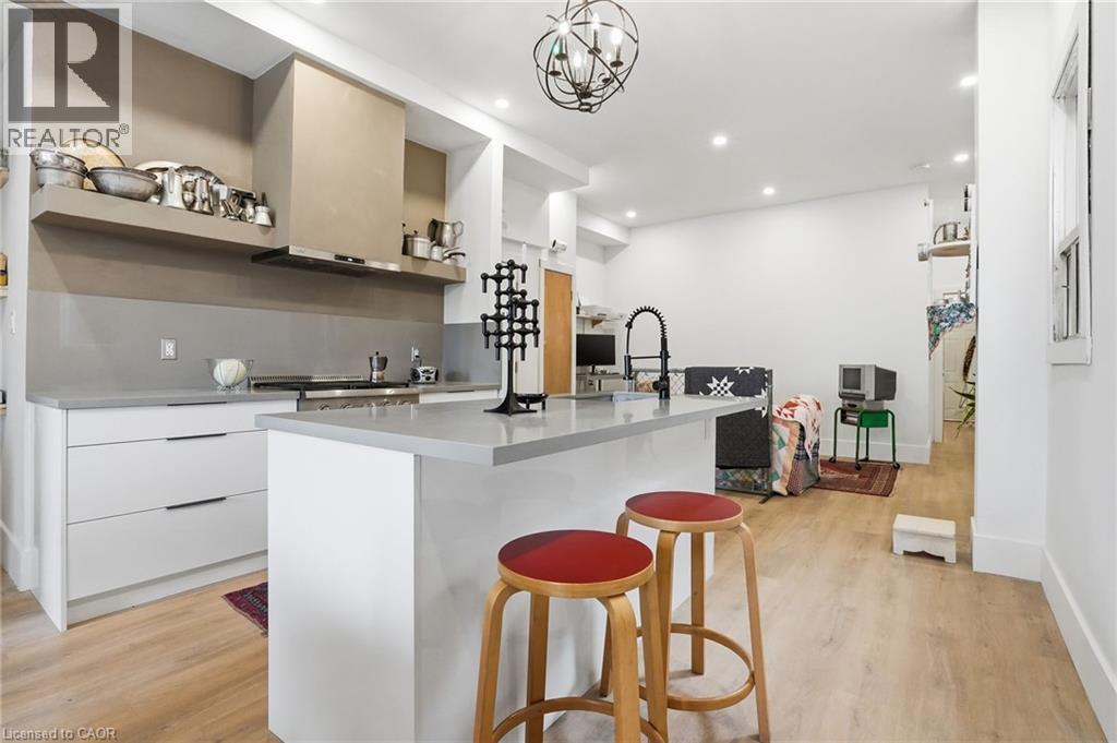 472 BARTON Street E Unit# Upper, Hamilton, Ontario, L8L2Y8 — Photo 8