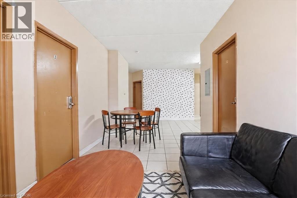 253 LESTER Street Unit# 401, Waterloo, Ontario, N2L3W6 — Photo 14