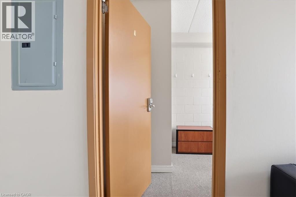 253 LESTER Street Unit# 401, Waterloo, Ontario, N2L3W6 — Photo 19