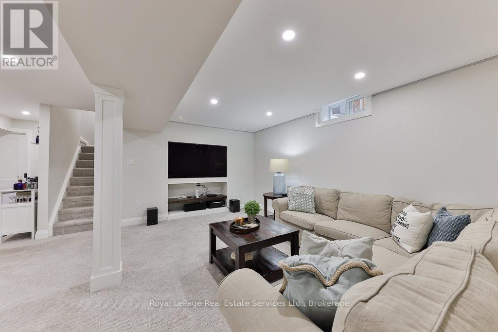 1531 STONEYBROOK TRAIL, Oakville (GA Glen Abbey), Ontario, L6M2R4 — Photo 32