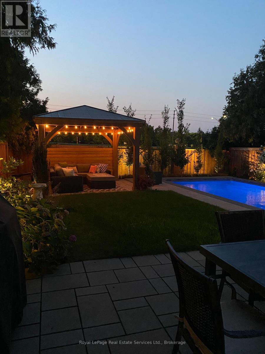 1531 STONEYBROOK TRAIL, Oakville (GA Glen Abbey), Ontario, L6M2R4 — Photo 39