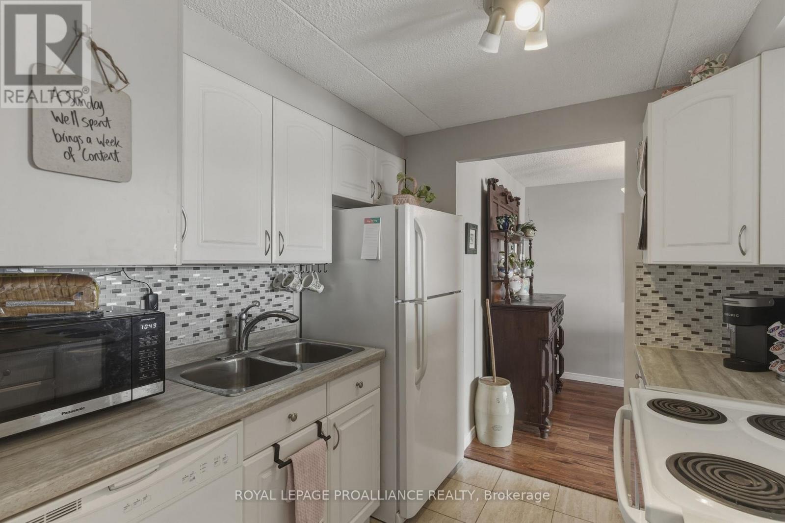 410 - 3 APPLE STREET, Brockville, Ontario, K6V4X5 — Photo 15