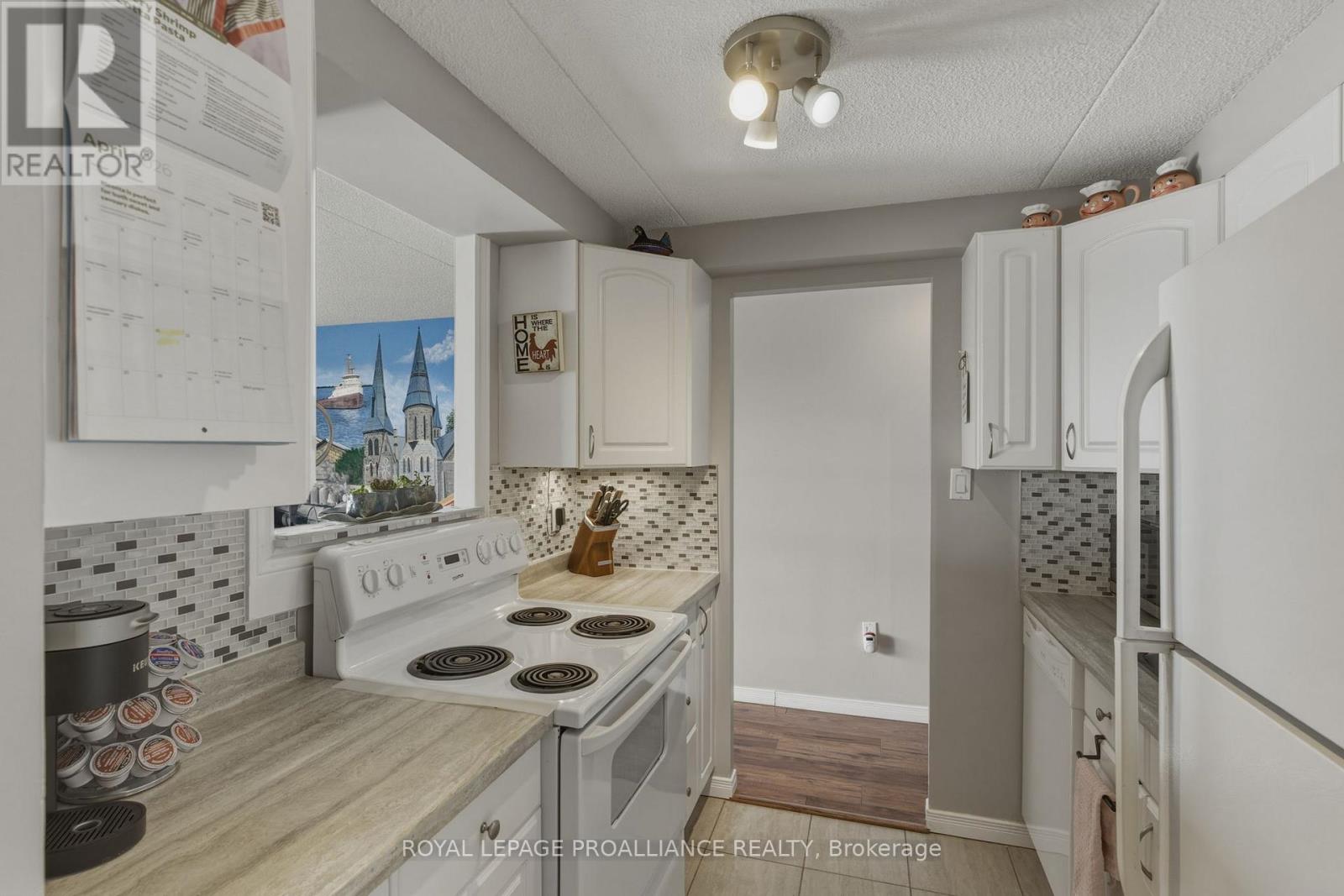 410 - 3 APPLE STREET, Brockville, Ontario, K6V4X5 — Photo 18