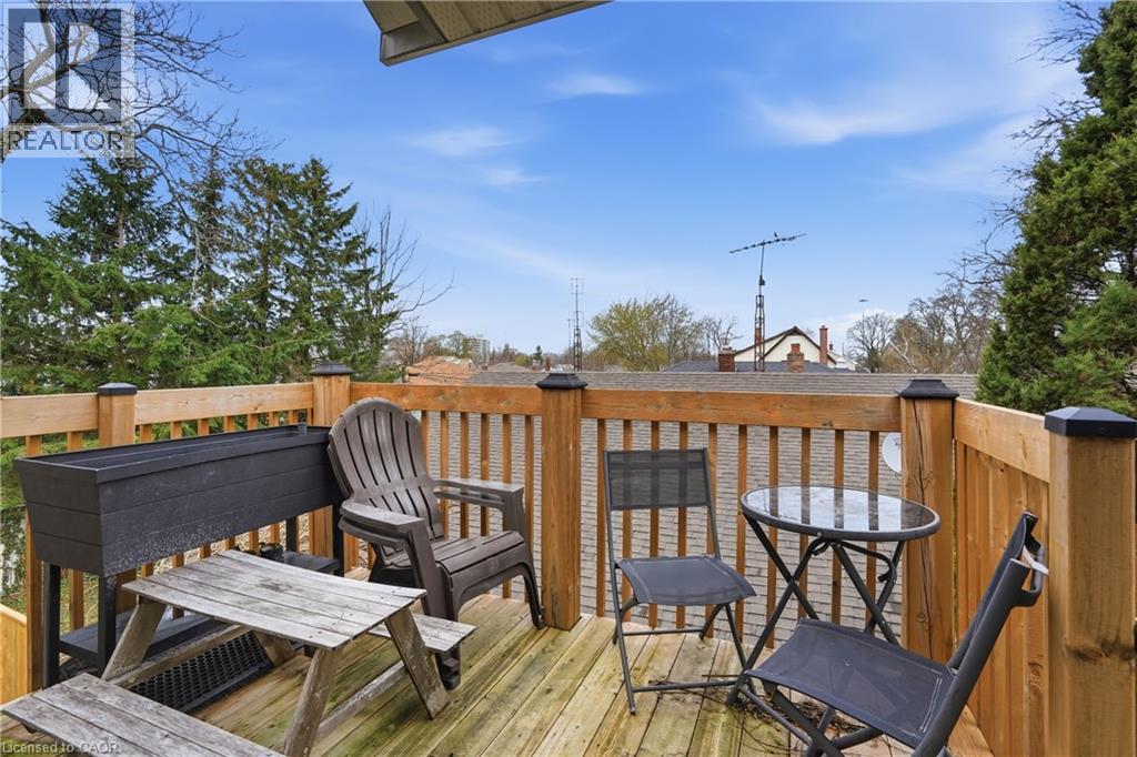 239 YORK Street, St. Catharines, Ontario, L2R6G5 — Photo 20