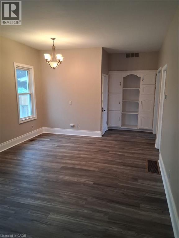 239 YORK Street, St. Catharines, Ontario, L2R6G5 — Photo 24