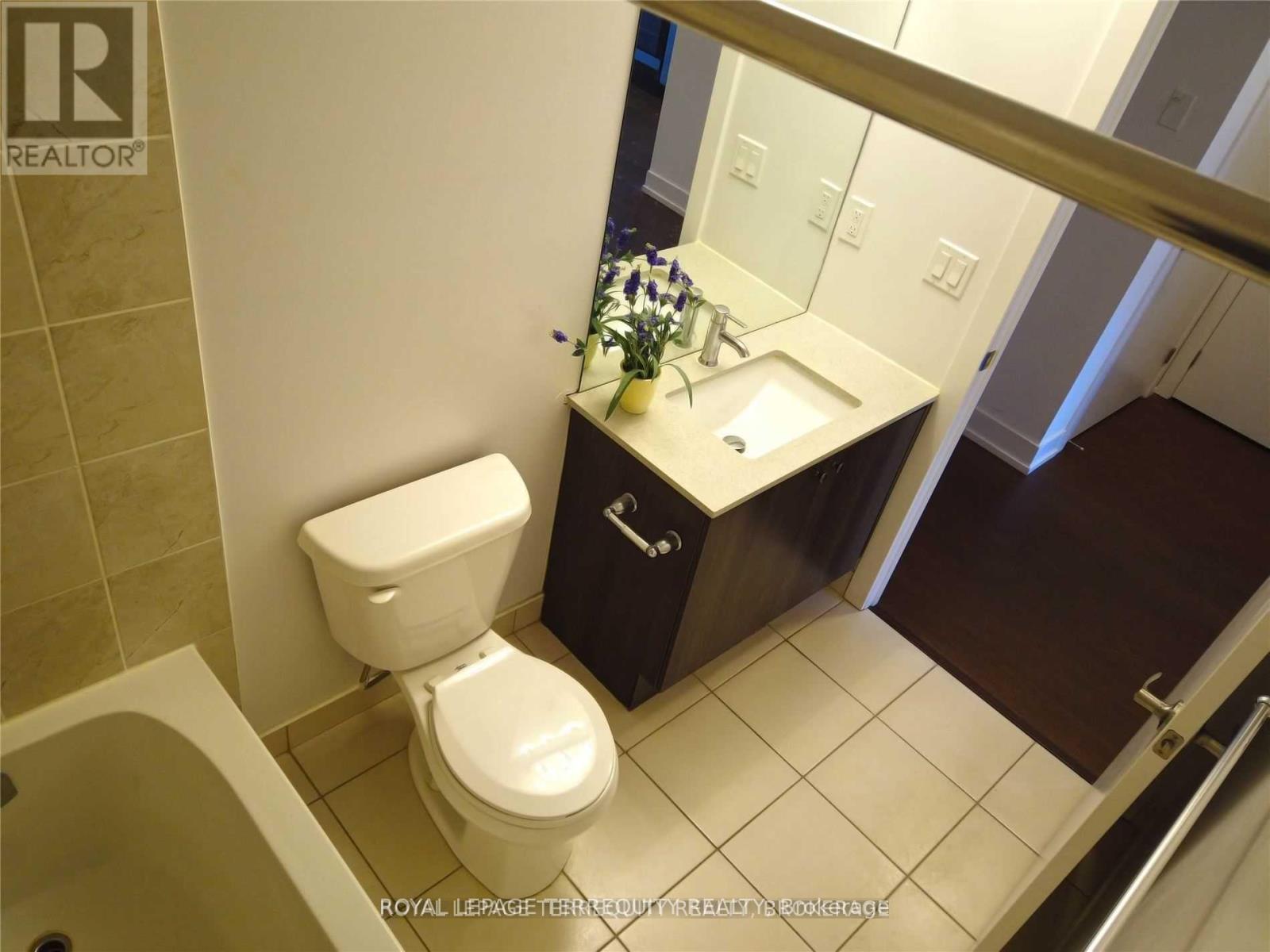 125 - 7 KENASTON GARDENS, Toronto (Bayview Village), Ontario, M2K0E9 — Photo 17