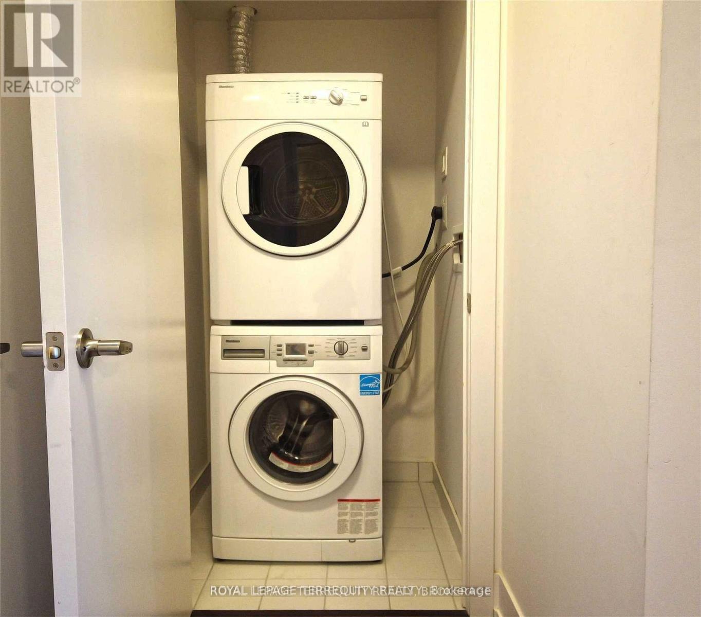 125 - 7 KENASTON GARDENS, Toronto (Bayview Village), Ontario, M2K0E9 — Photo 9