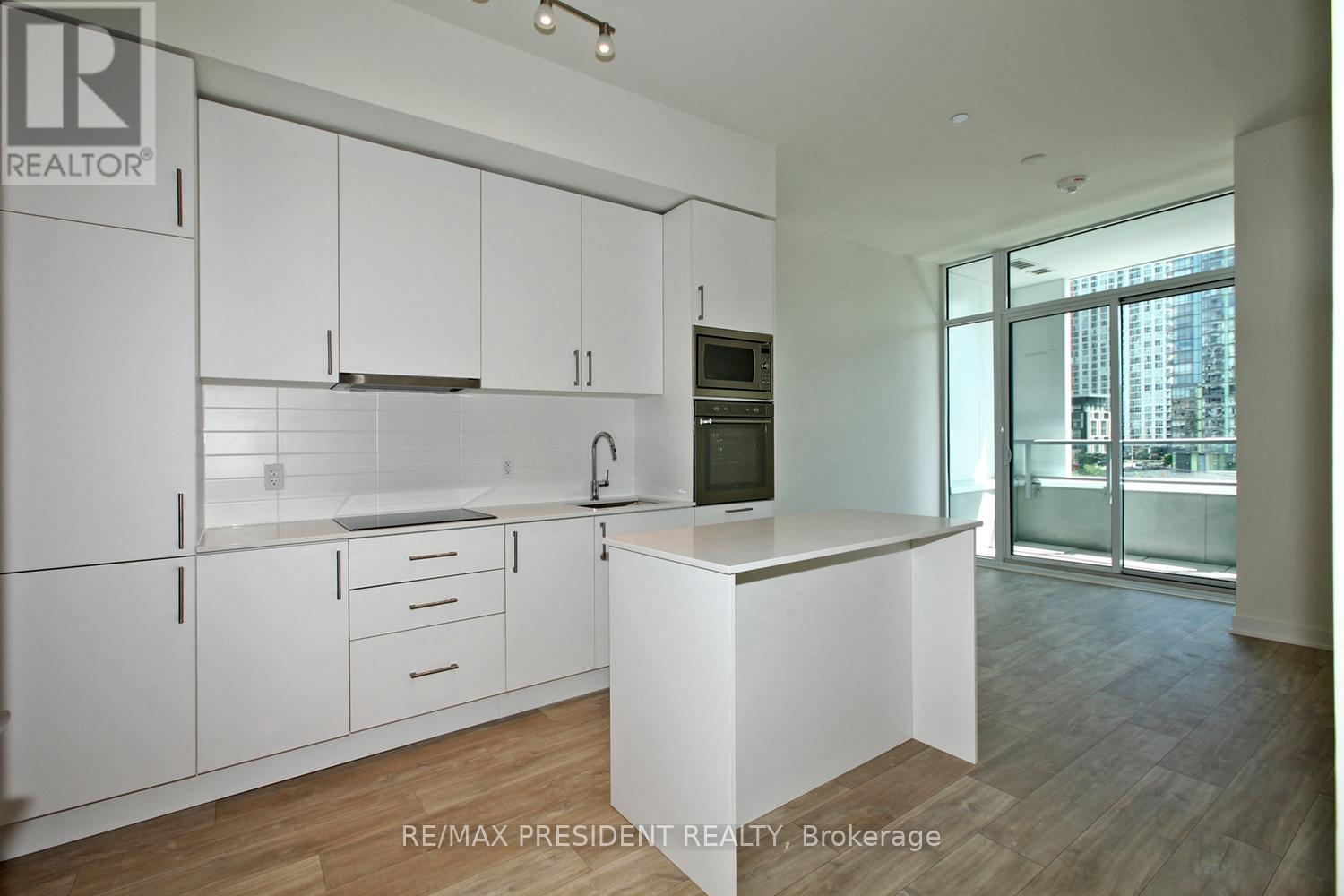 404W - 27 BATHURST STREET, Toronto (Waterfront Communities), Ontario, M5V0R1 — Photo 2