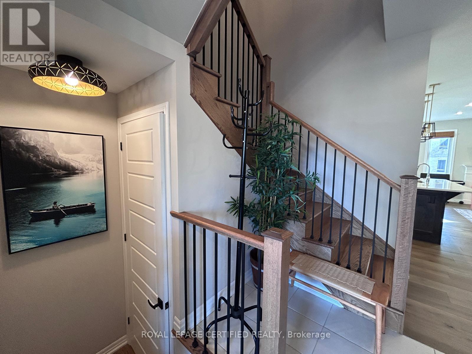 3492 VERNON POWELL DRIVE, Oakville (GO Glenorchy), Ontario, L6H0X8 — Photo 4