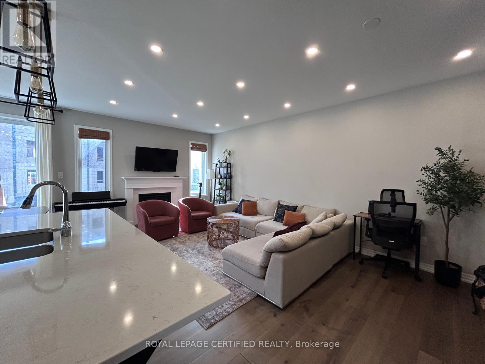 3492 VERNON POWELL DRIVE, Oakville (GO Glenorchy), Ontario, L6H0X8 — Photo 8