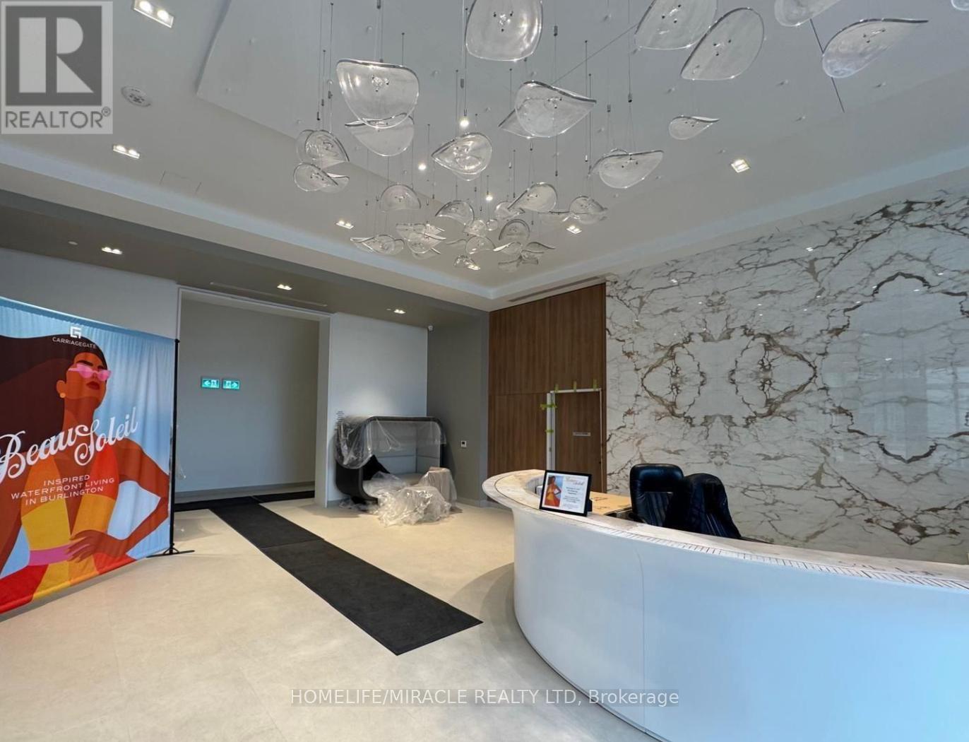 413 - 2075 LAKESHORE ROAD, Burlington (Brant), Ontario, L7R1E2 — Photo 2