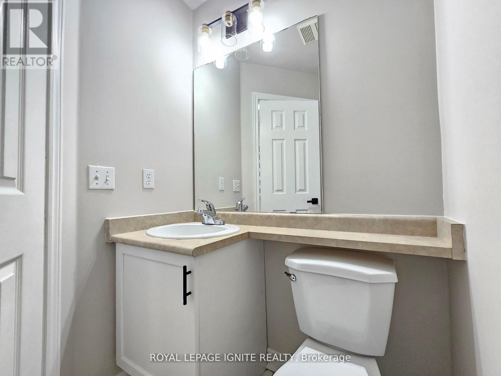 83 CHECKERBERRY CRESCENT, Brampton (Sandringham-Wellington), Ontario, L6R2S9 — Photo 13