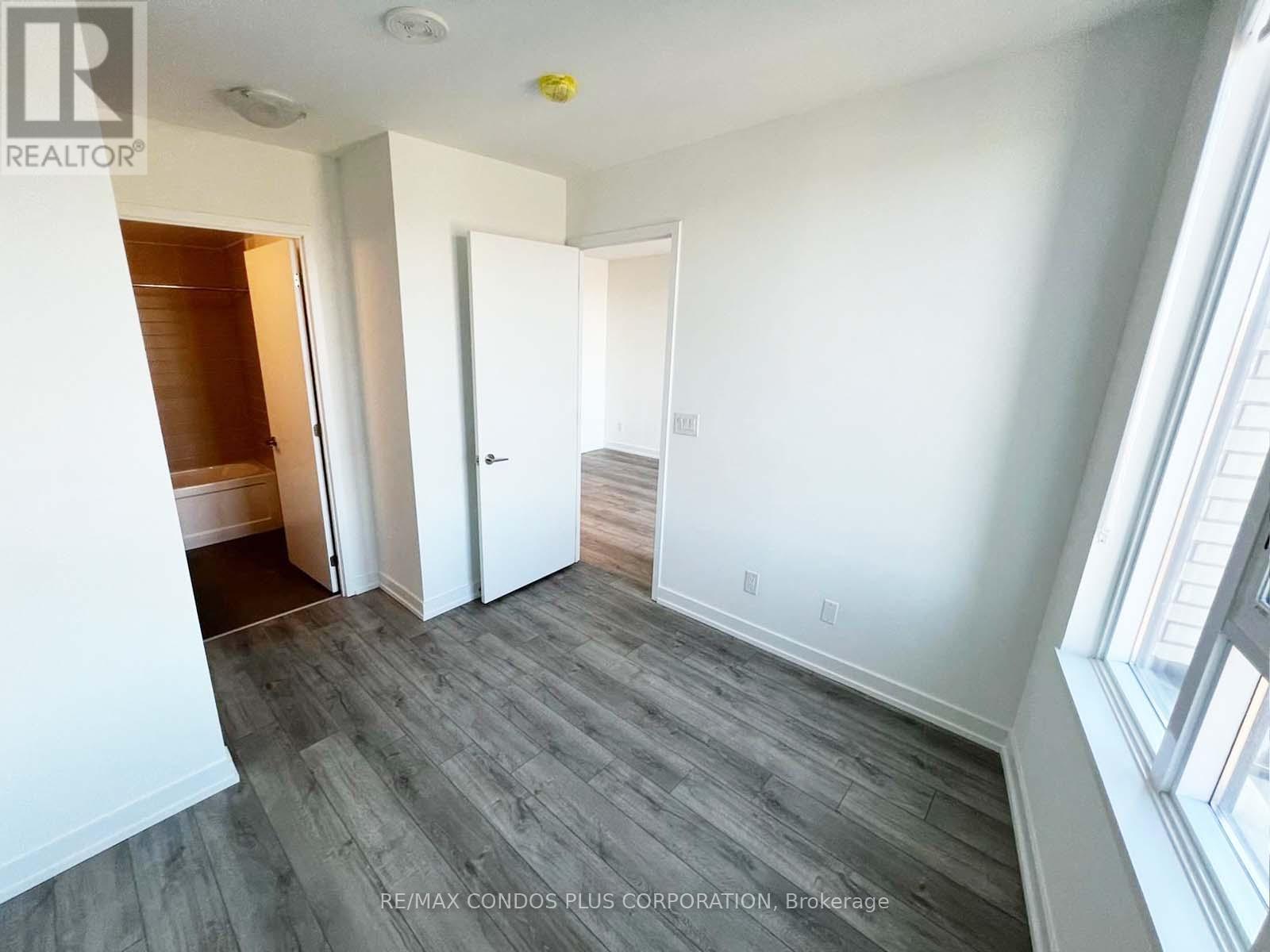 619 - 3100 KEELE STREET, Toronto (Downsview-Roding-CFB), Ontario, M3M0E1 — Photo 5