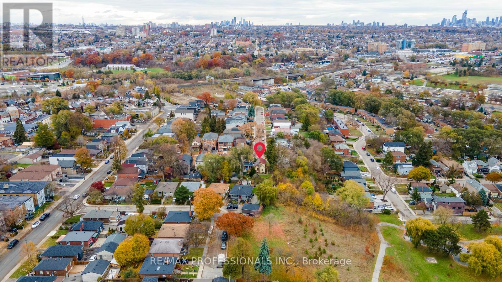 16 CLIFF STREET, Toronto (Rockcliffe-Smythe), Ontario, M6N4L6 — Photo 19