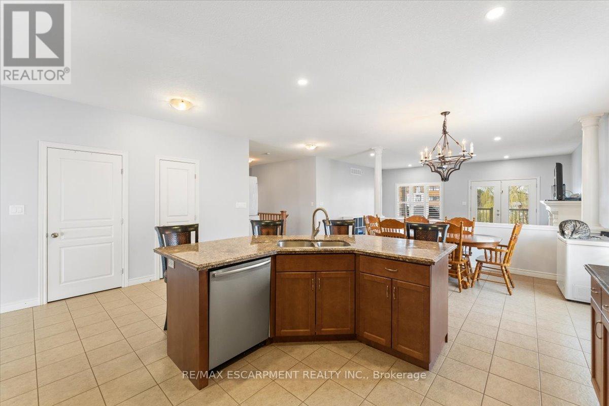 66 MAGNIFICENT WAY, Hamilton (Binbrook), Ontario, L0R1C0 — Photo 11