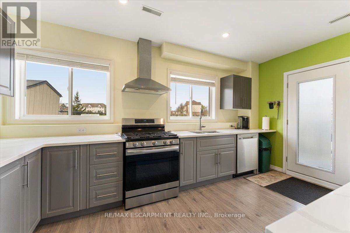 66 MAGNIFICENT WAY, Hamilton (Binbrook), Ontario, L0R1C0 — Photo 28