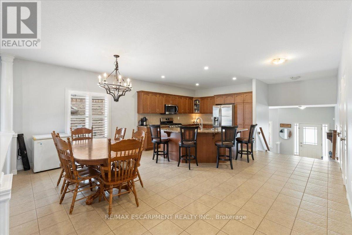 66 MAGNIFICENT WAY, Hamilton (Binbrook), Ontario, L0R1C0 — Photo 8