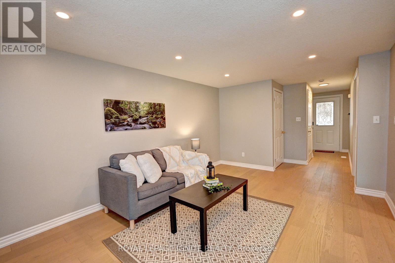 30 BRIDLEWREATH STREET, Kitchener, Ontario, N2E3V5 — Photo 17