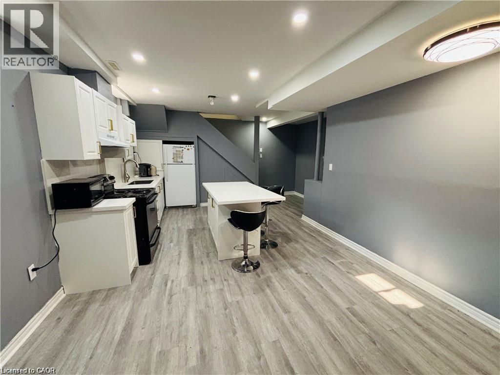 118 JACOBSON Avenue, St. Catharines, Ontario, L2T3A5 — Photo 13