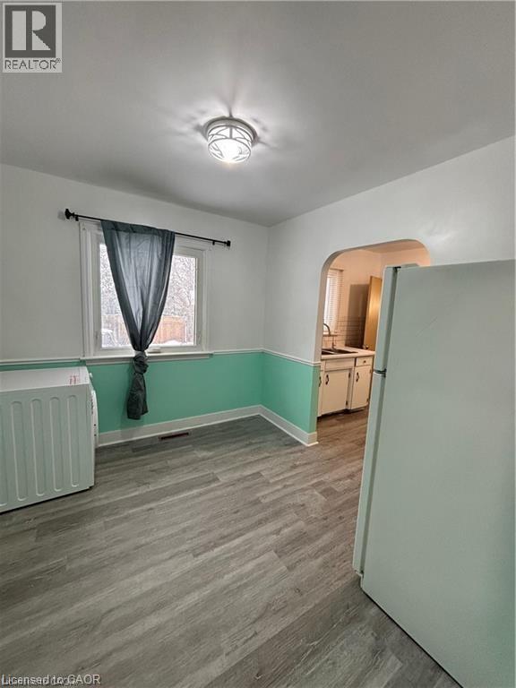 118 JACOBSON Avenue, St. Catharines, Ontario, L2T3A5 — Photo 7