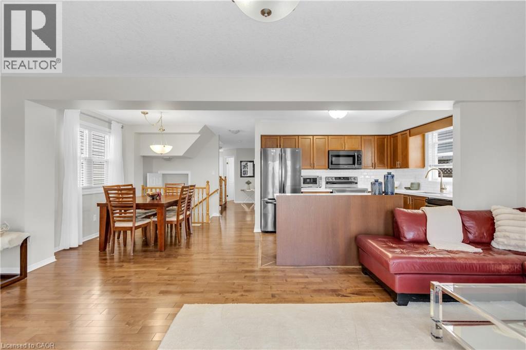 22 DAHLIA Street, Kitchener, Ontario, N2E4A9 — Photo 11