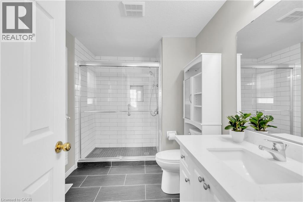 22 DAHLIA Street, Kitchener, Ontario, N2E4A9 — Photo 21