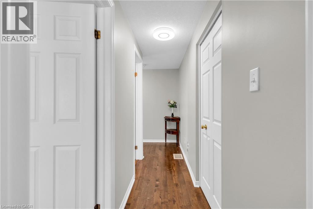 22 DAHLIA Street, Kitchener, Ontario, N2E4A9 — Photo 23